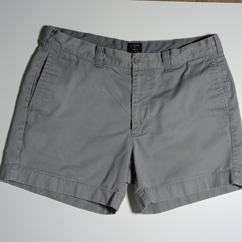 J. Crew Men's Chino Gray Shorts 5 Inch Inseam